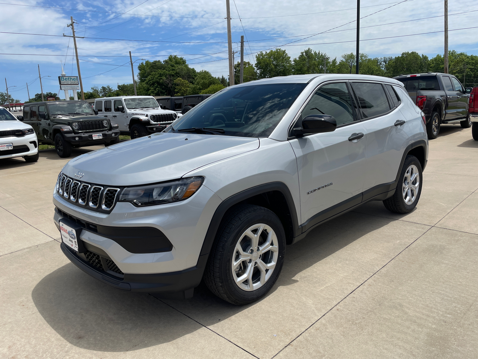 2024 Jeep Compass Sport 3