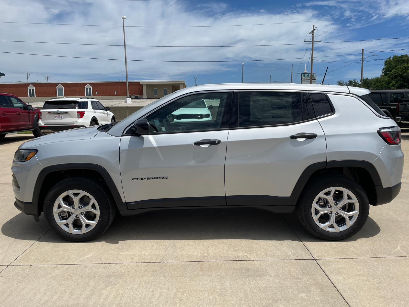 2024 Jeep Compass Sport 4