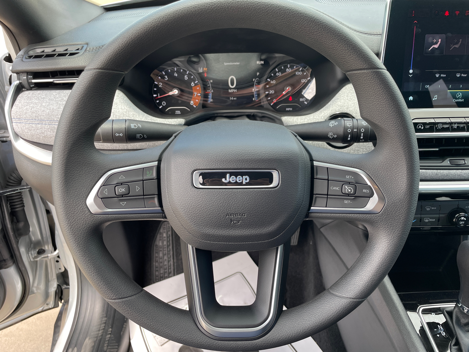 2024 Jeep Compass Sport 14