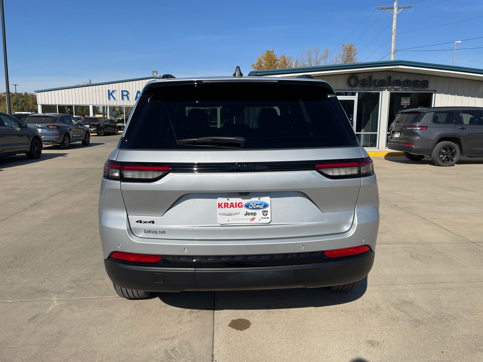 2025 Jeep Grand Cherokee  6