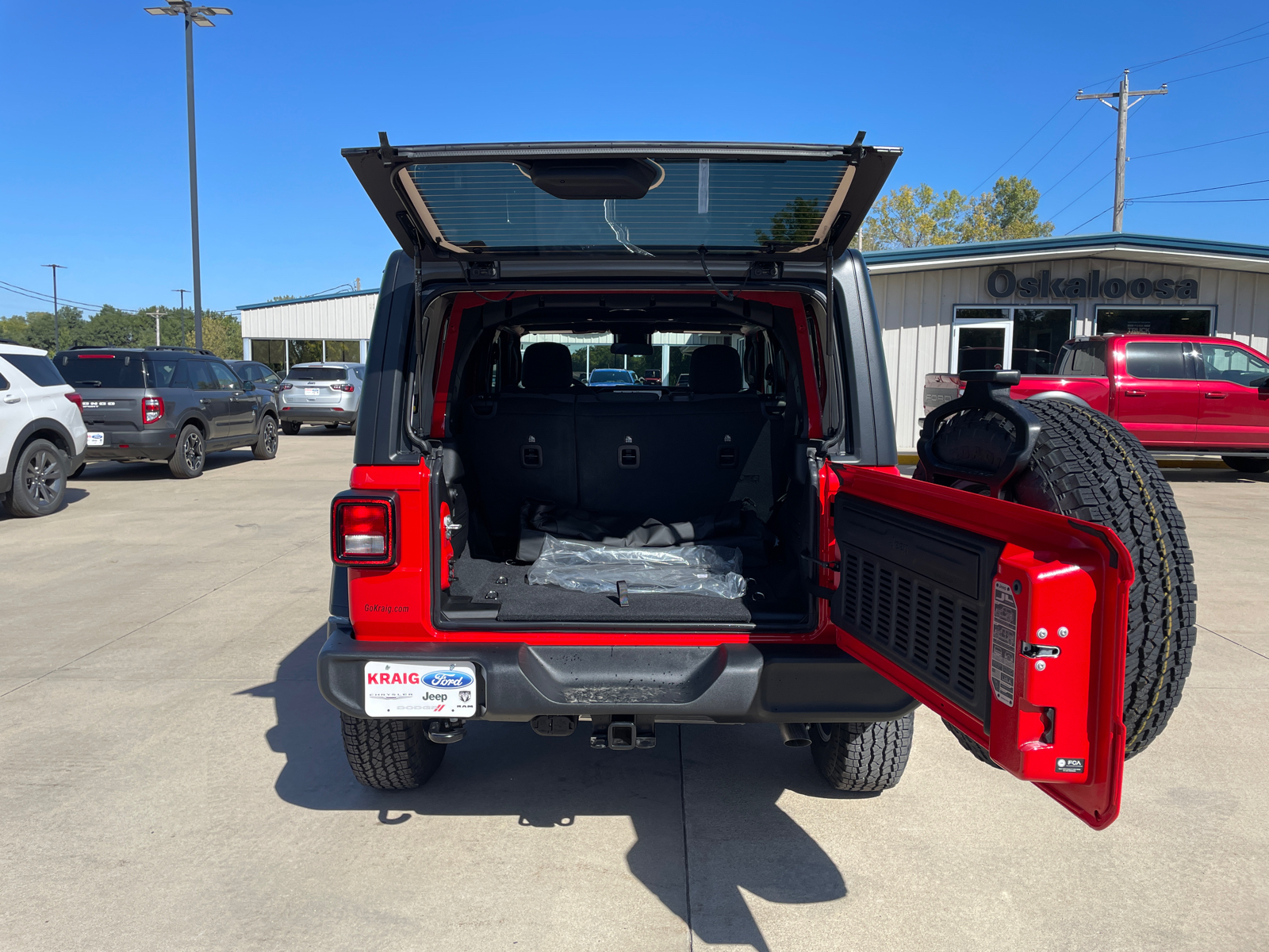 2024 Jeep Wrangler Sport S 9