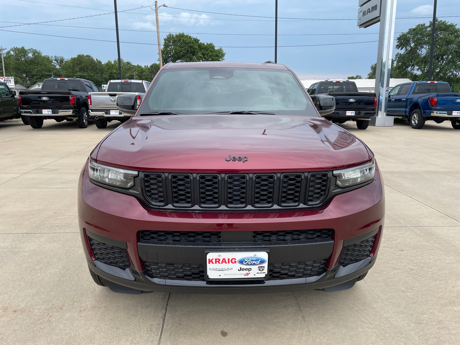 2024 Jeep Grand Cherokee L Altitude X 2