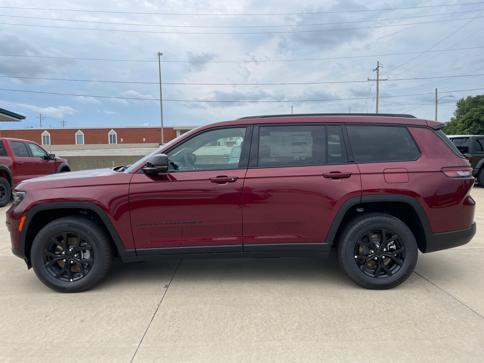 2024 Jeep Grand Cherokee L Altitude X 4