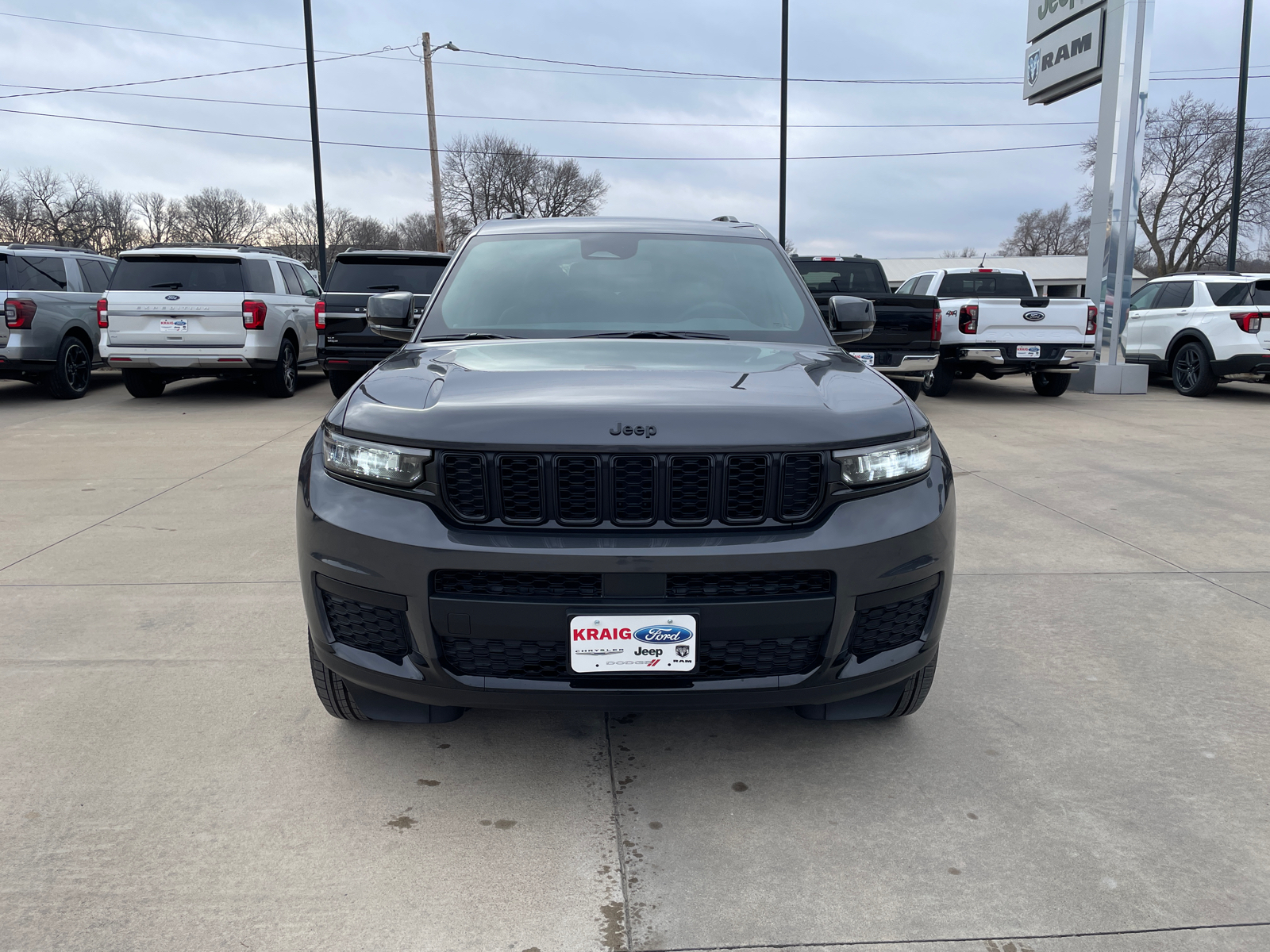 2025 Jeep Grand Cherokee L Altitude X 2