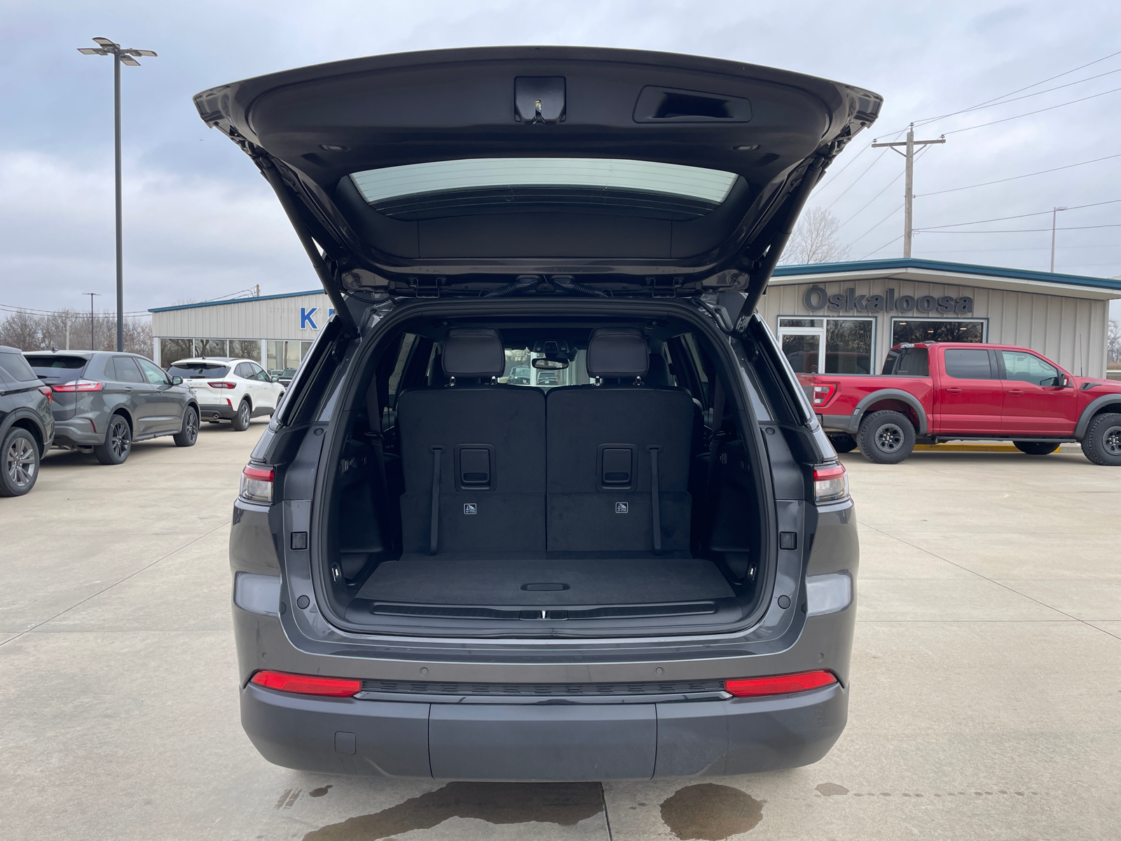 2025 Jeep Grand Cherokee L Altitude X 9