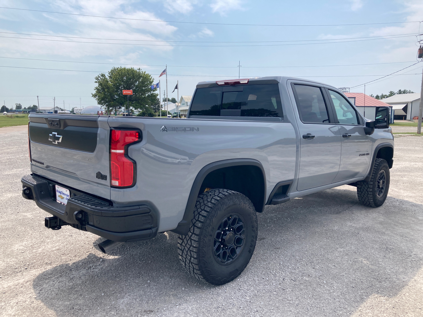 2025 Chevrolet Silverado 2500HD ZR2 8