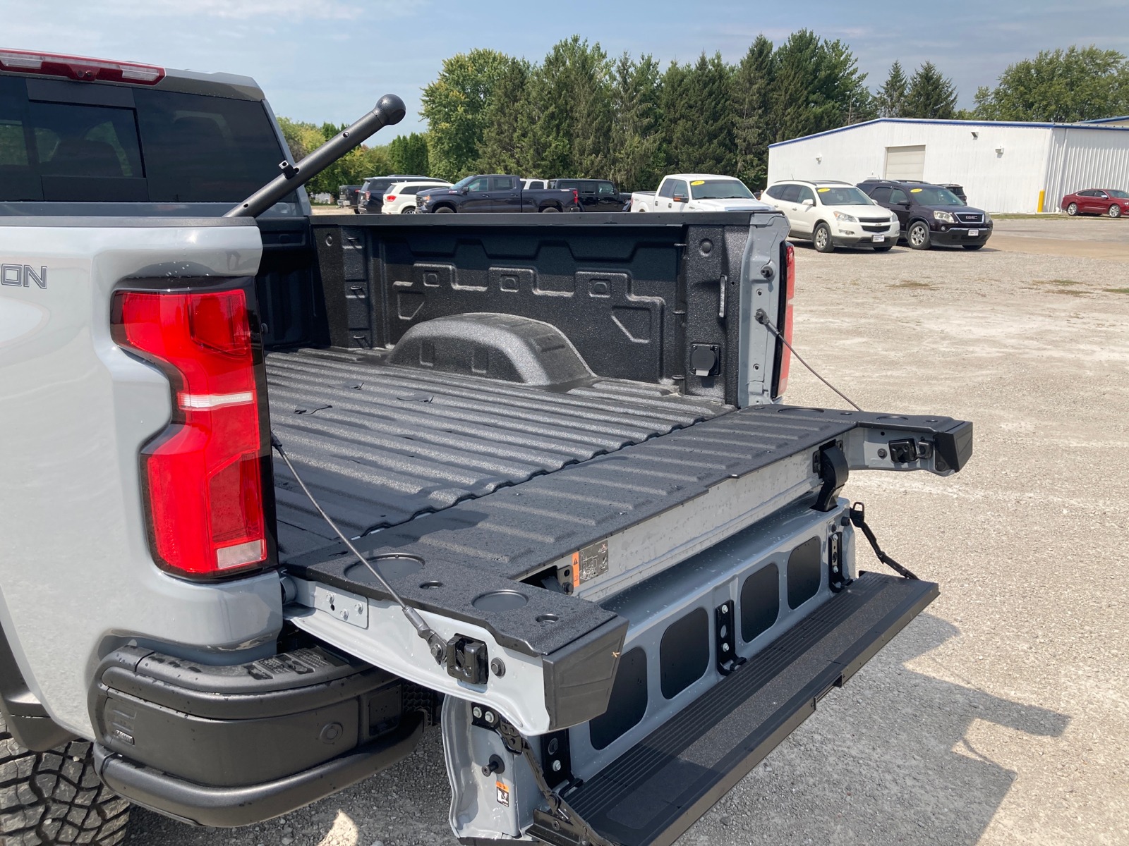 2025 Chevrolet Silverado 2500HD ZR2 33