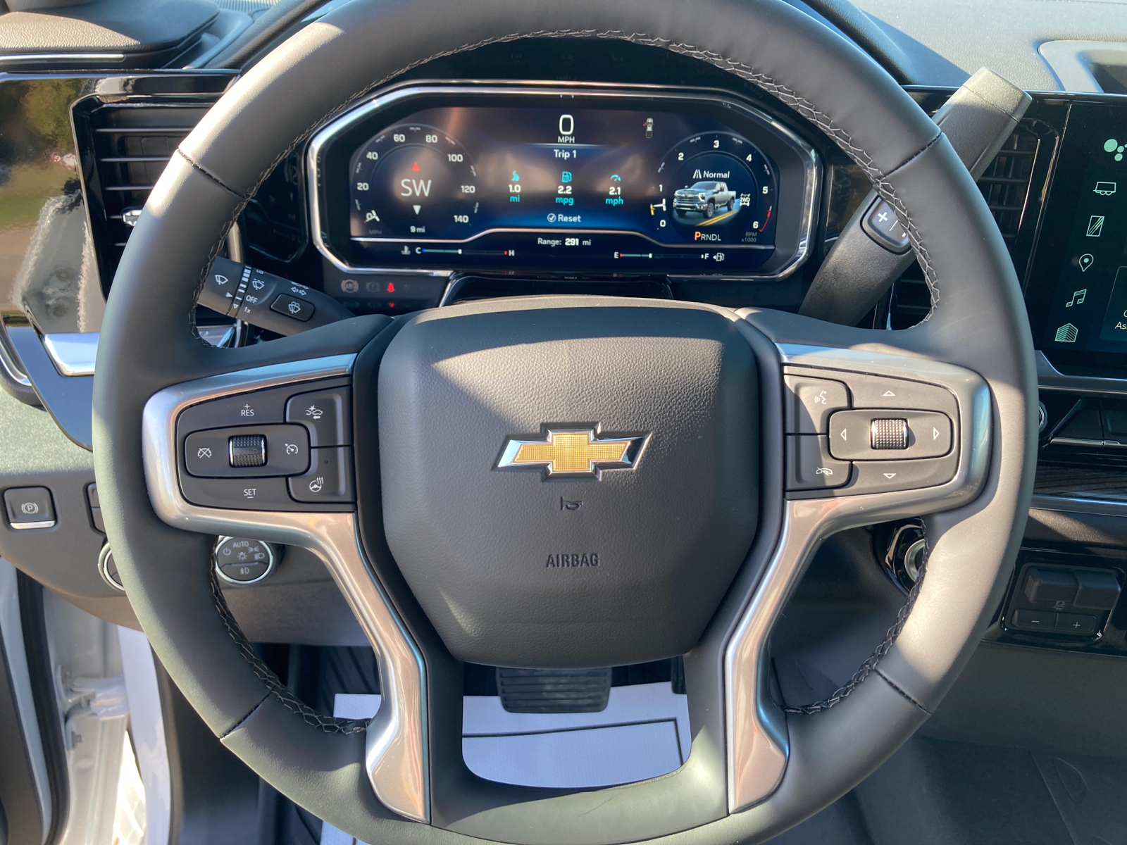 2025 Chevrolet Silverado 2500HD LT 11