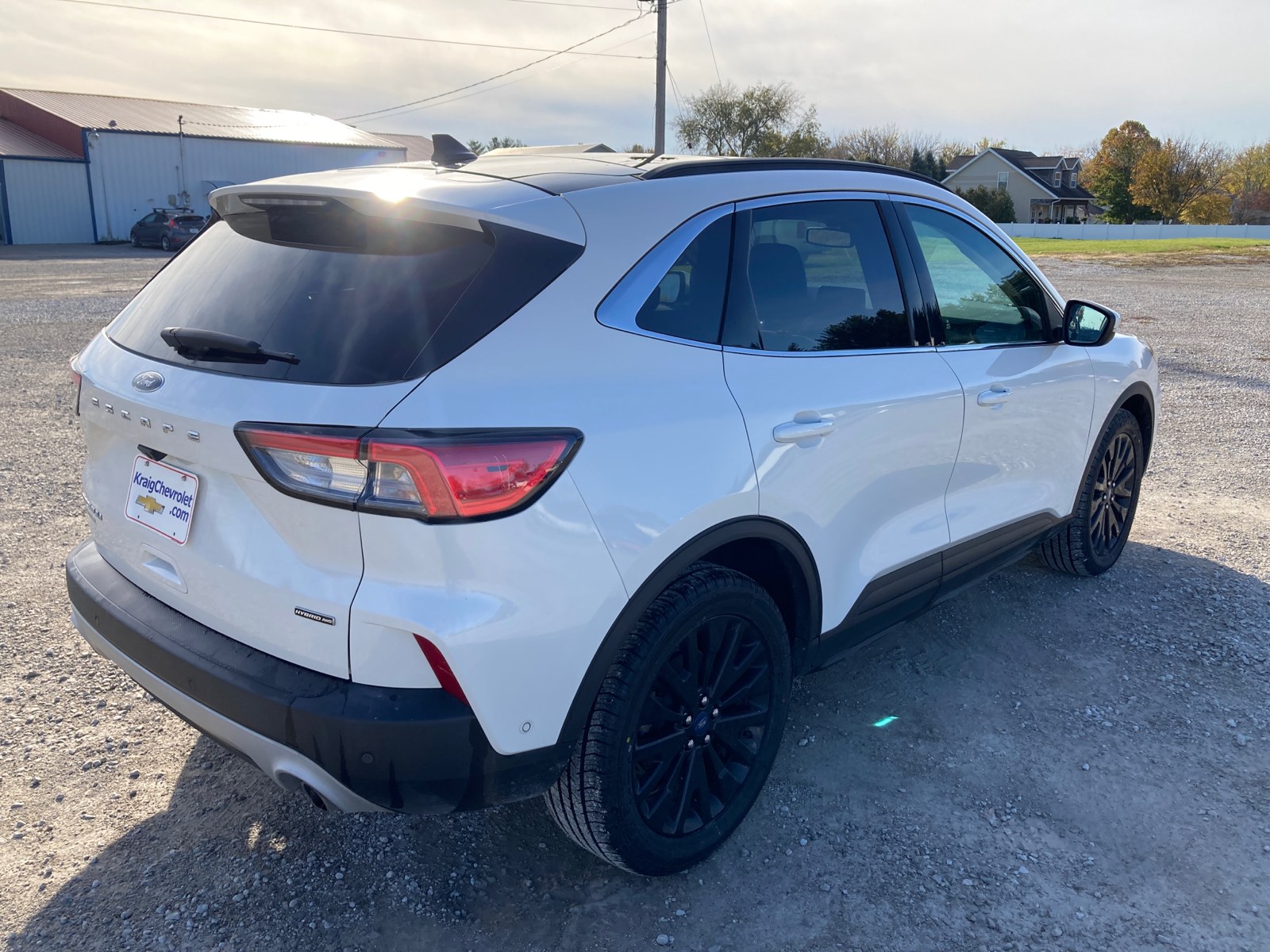 2020 Ford Escape Titanium Hybrid 8