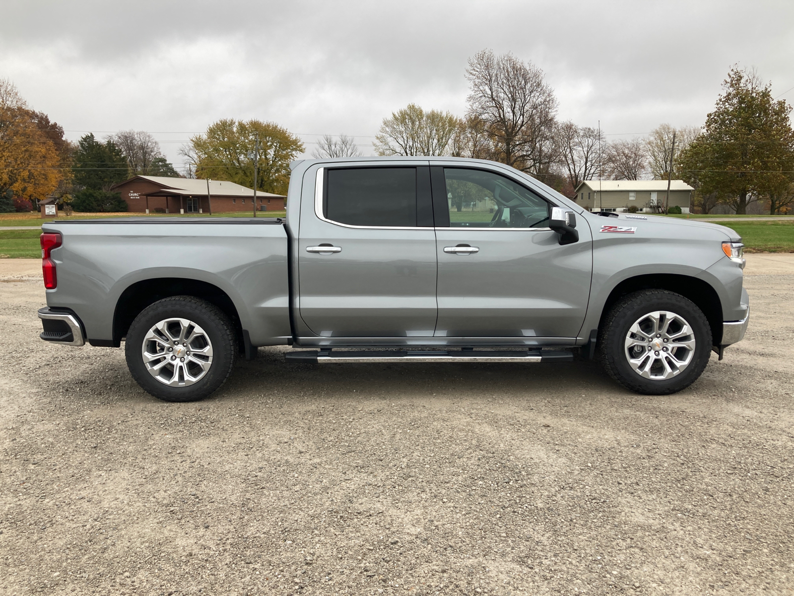 2025 Chevrolet Silverado 1500 LTZ 3