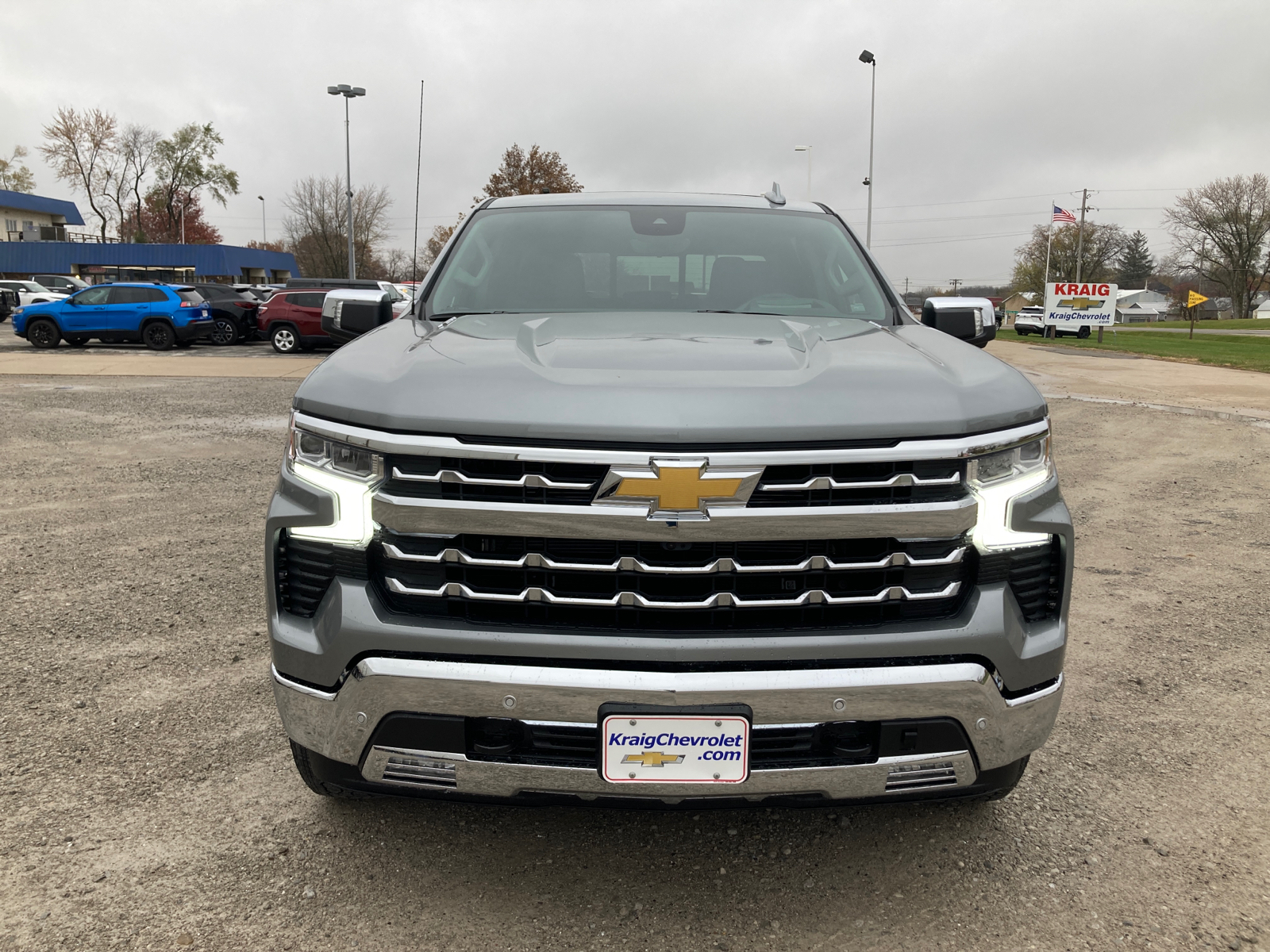 2025 Chevrolet Silverado 1500 LTZ 4