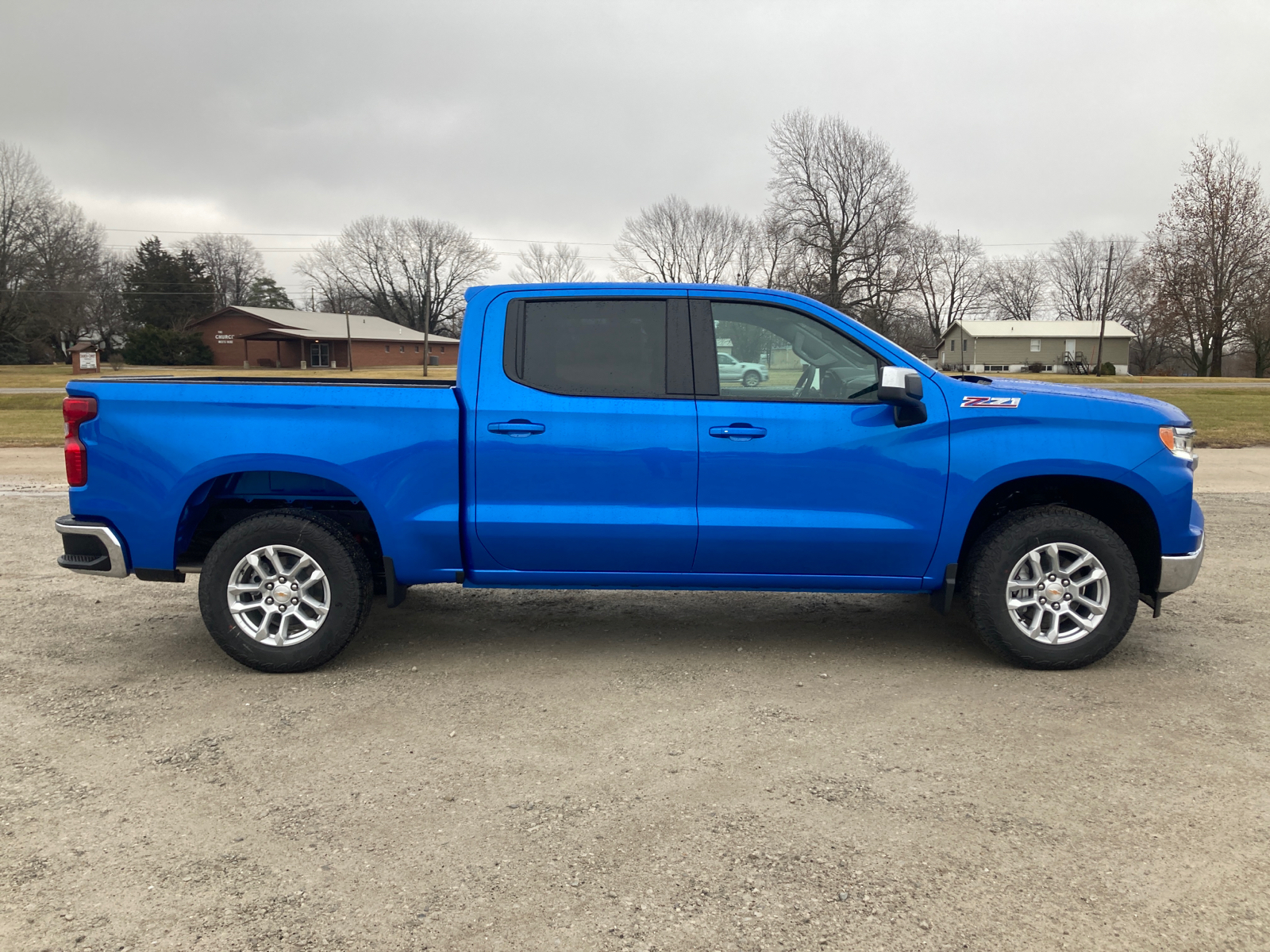 2025 Chevrolet Silverado 1500 LT 3