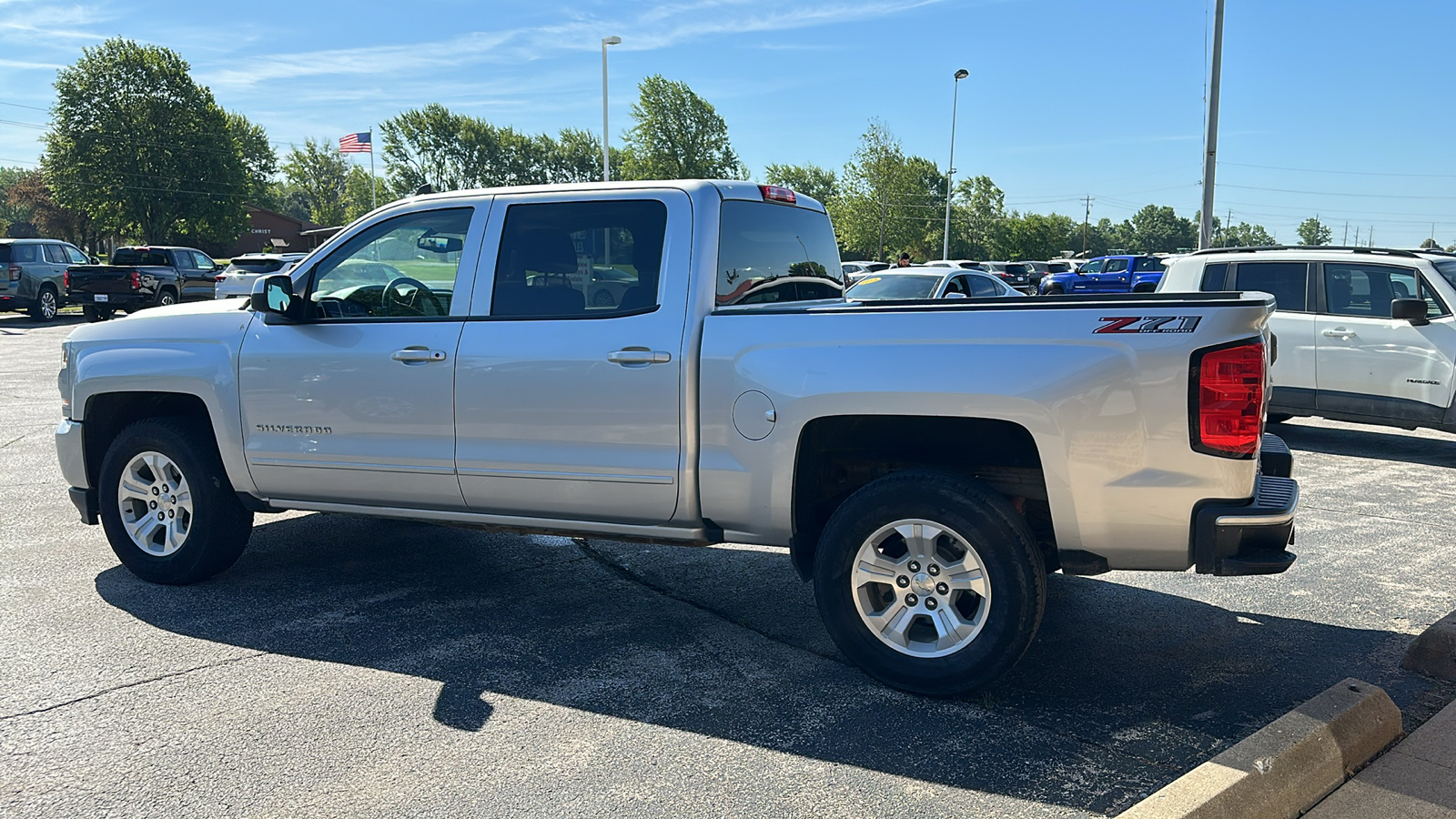 2018 Chevrolet Silverado 1500 LT 4