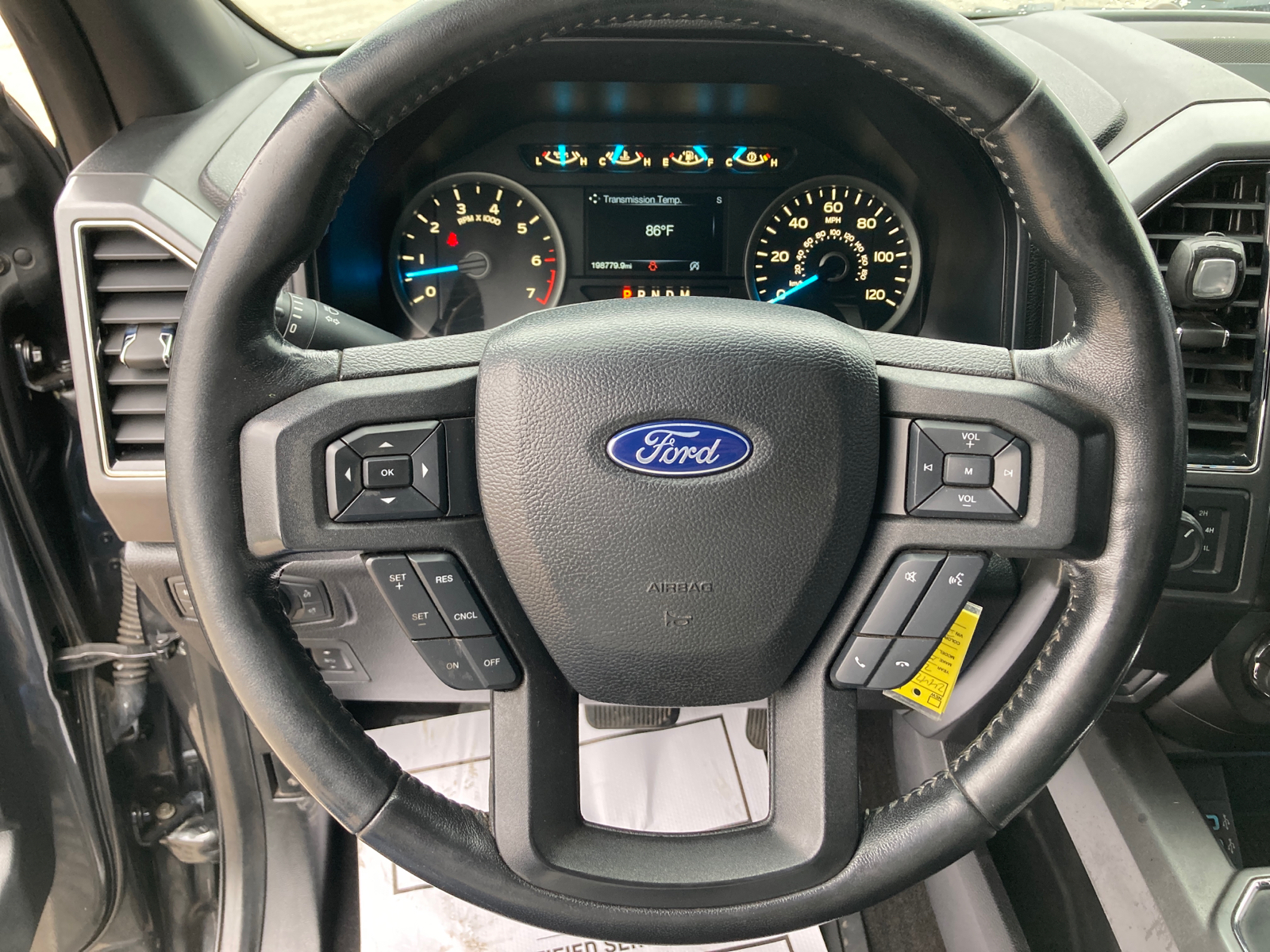 2018 Ford F-150 XLT 11