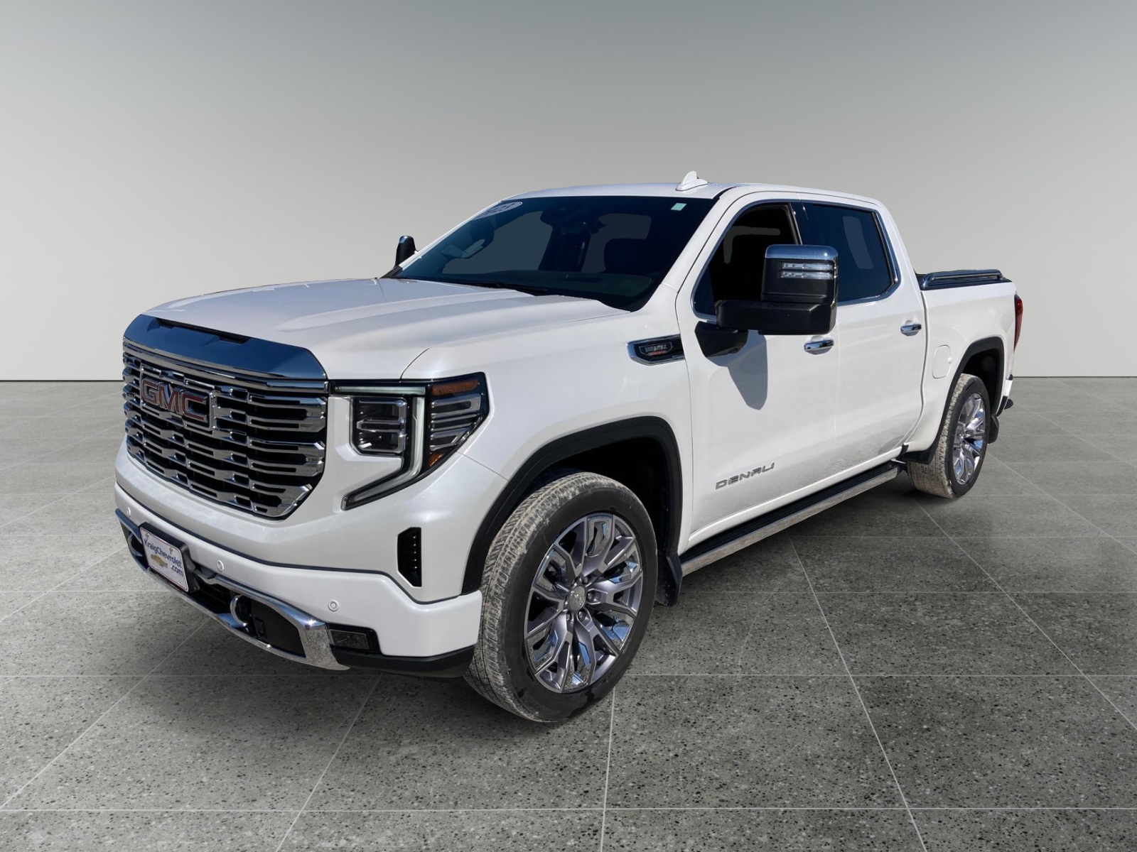 2023 GMC Sierra 1500 Denali 2