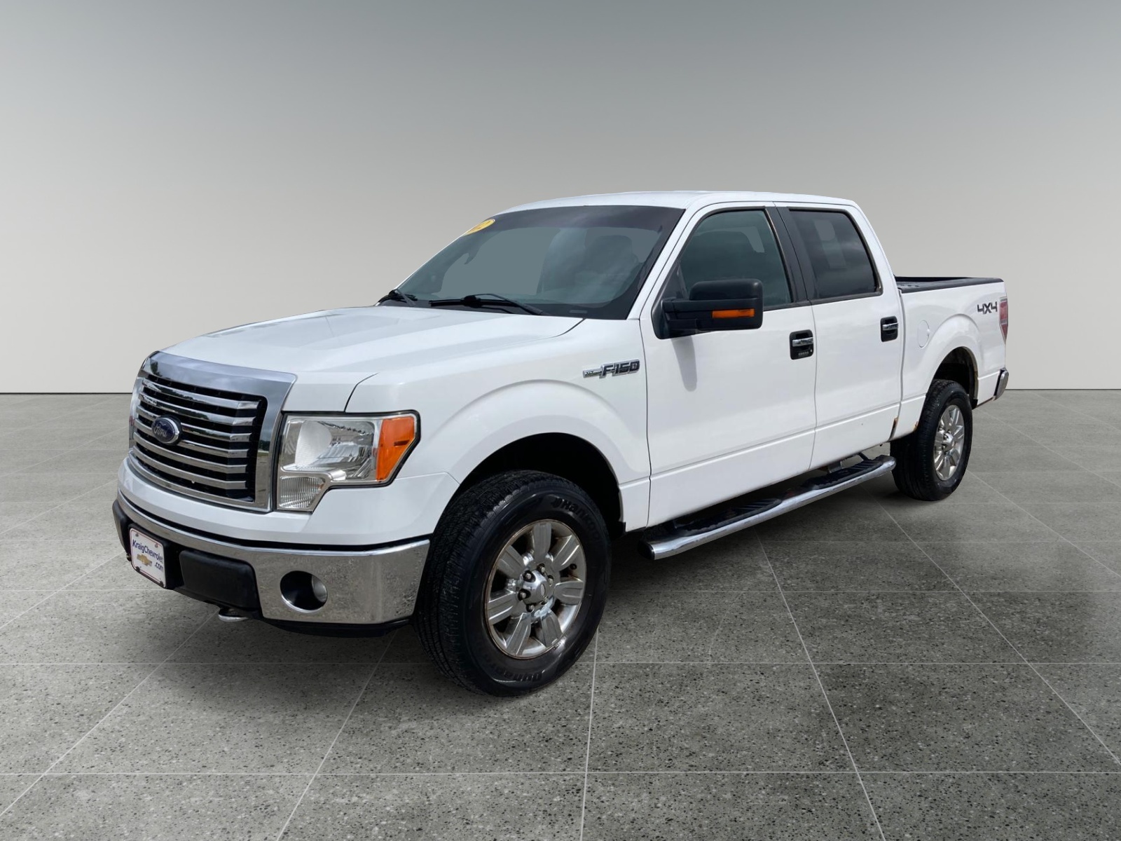 2012 Ford F-150 XLT 2