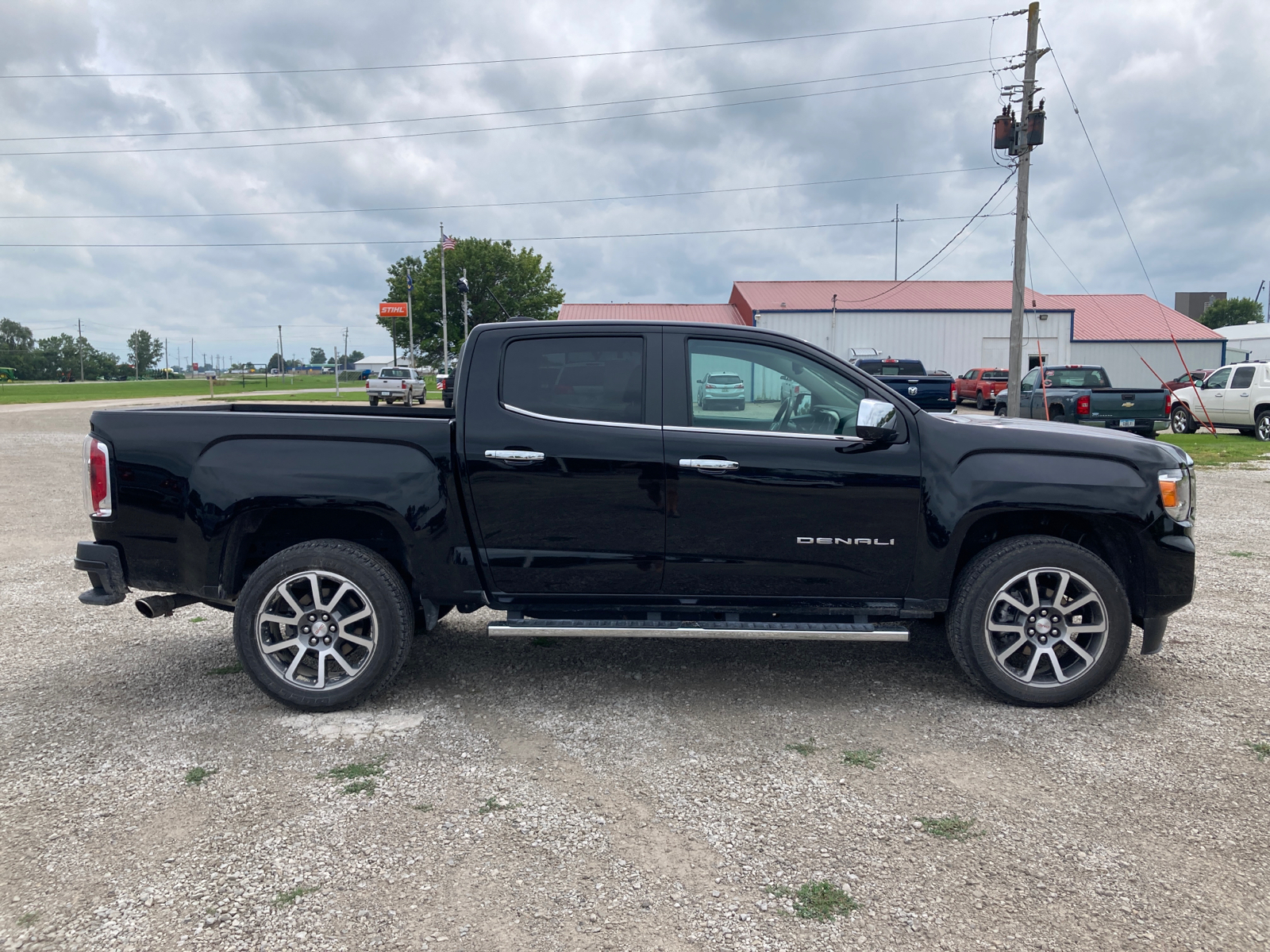 2021 GMC Canyon Denali 3