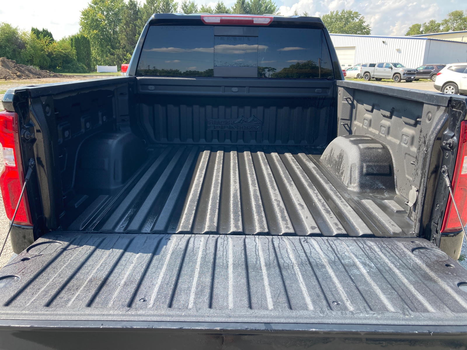 2021 Chevrolet Silverado 1500 High Country 35