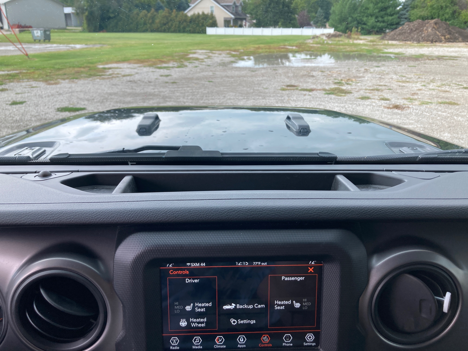 2021 Jeep Gladiator Sport 17