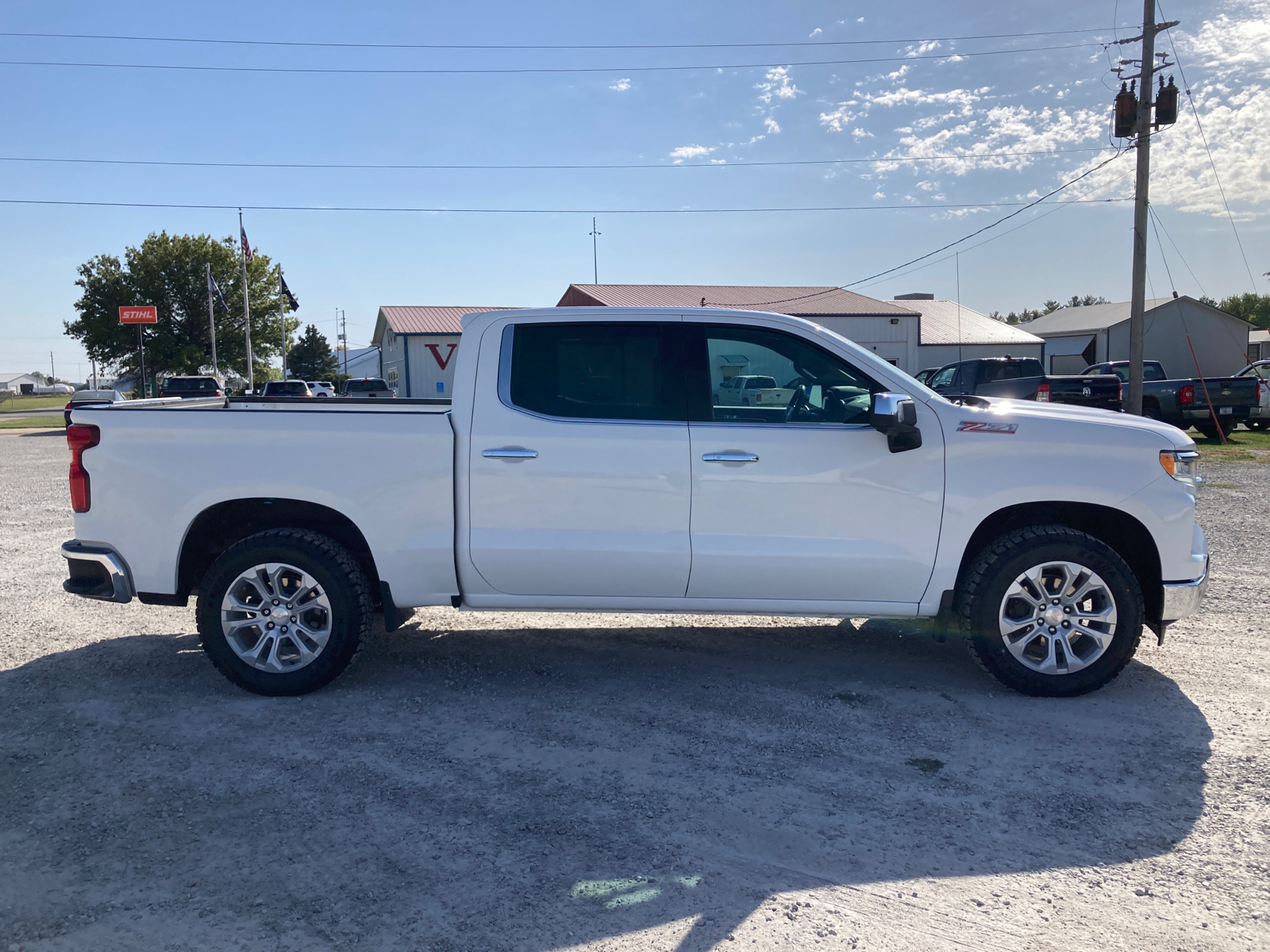 2023 Chevrolet Silverado 1500 LTZ 3