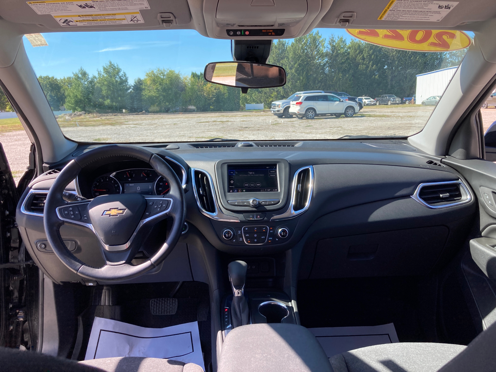 2022 Chevrolet Equinox LT 10