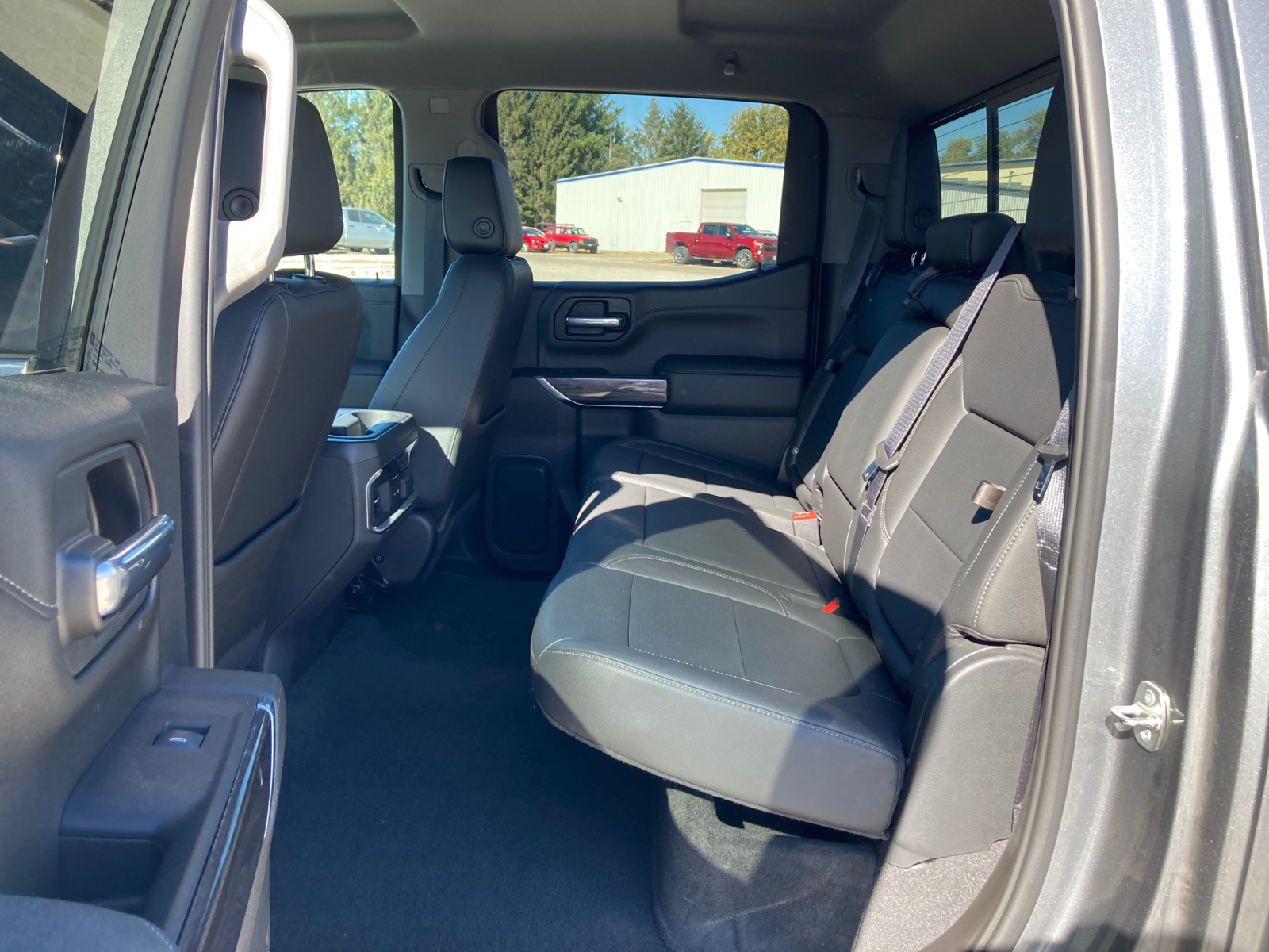 2021 Chevrolet Silverado 1500 LTZ 29