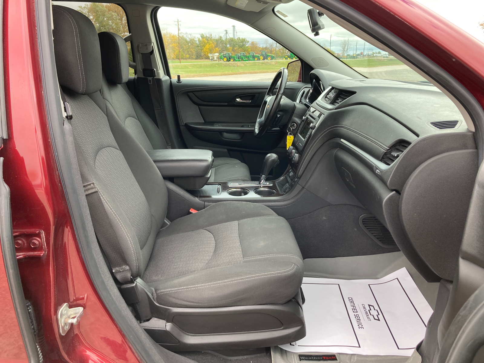 2016 Chevrolet Traverse LT 36