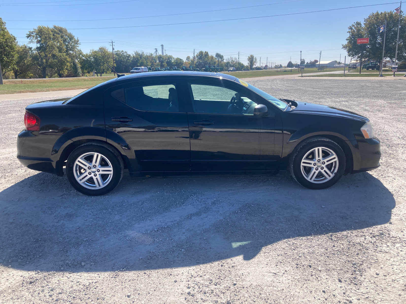 2013 Dodge Avenger SXT 3