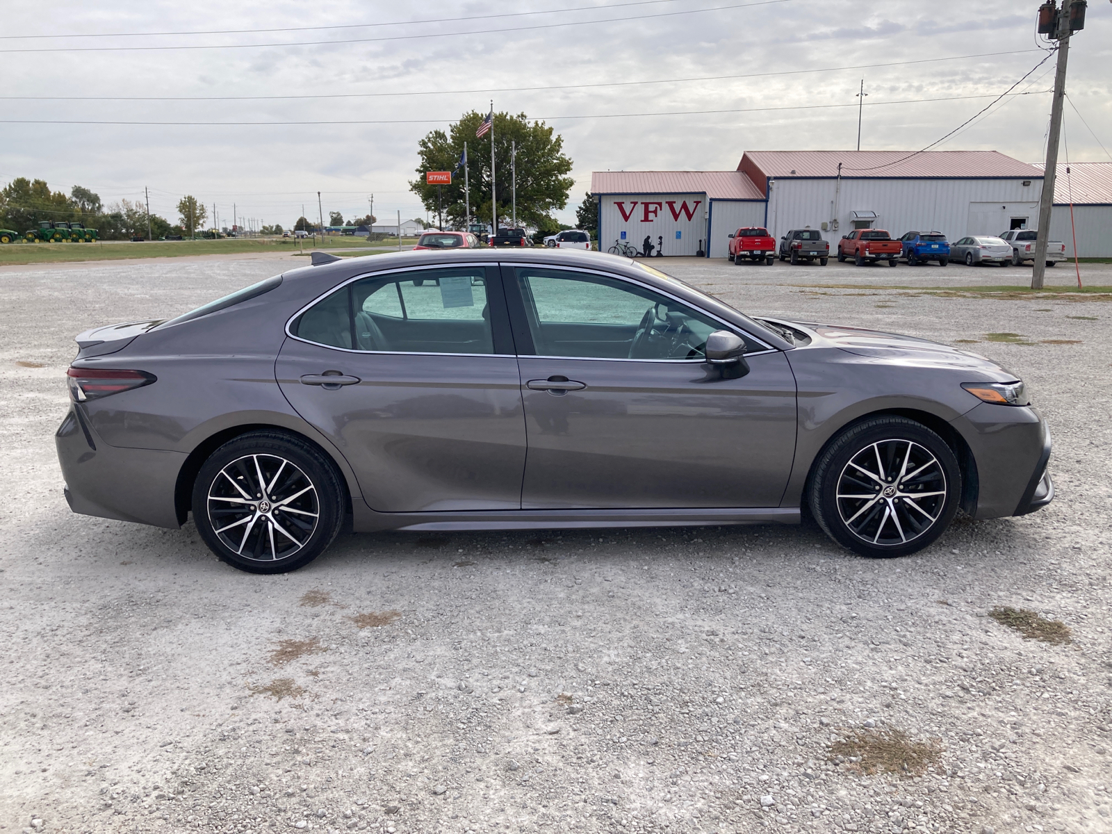 2023 Toyota Camry SE Nightshade 3