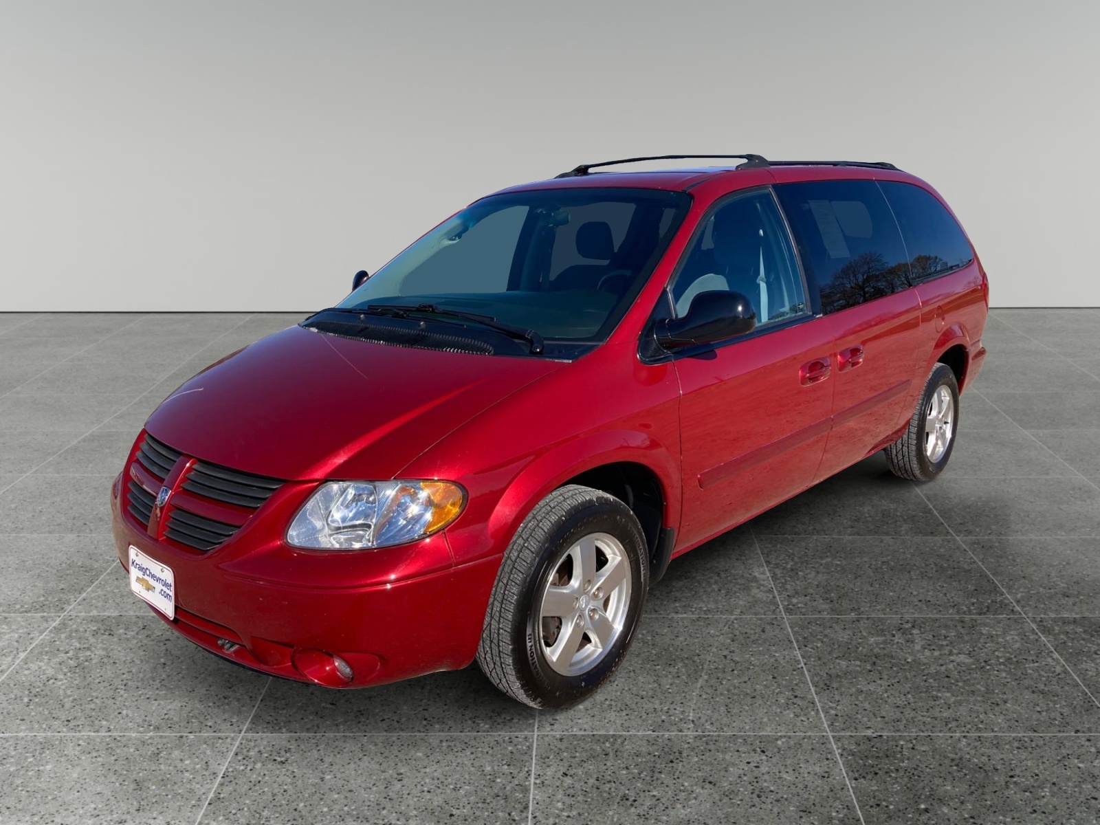 2005 Dodge Grand Caravan SXT 2