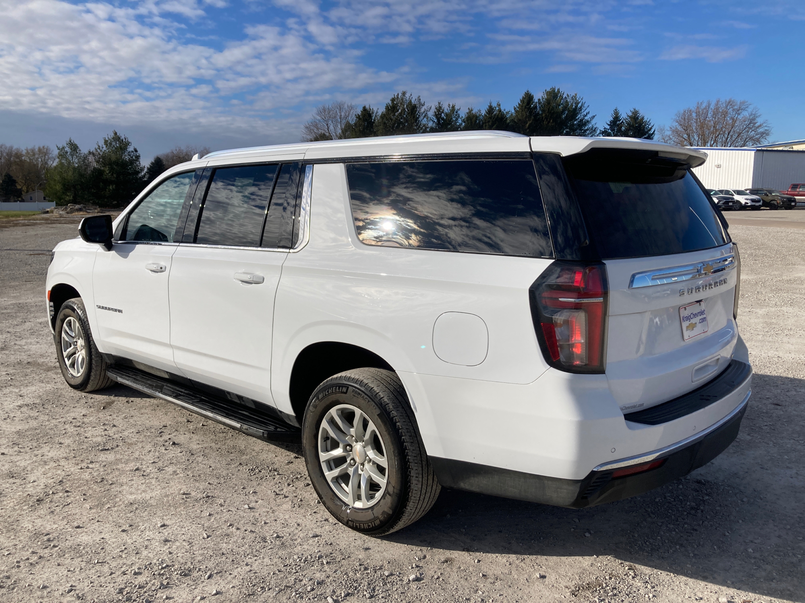 2023 Chevrolet Suburban LT 6