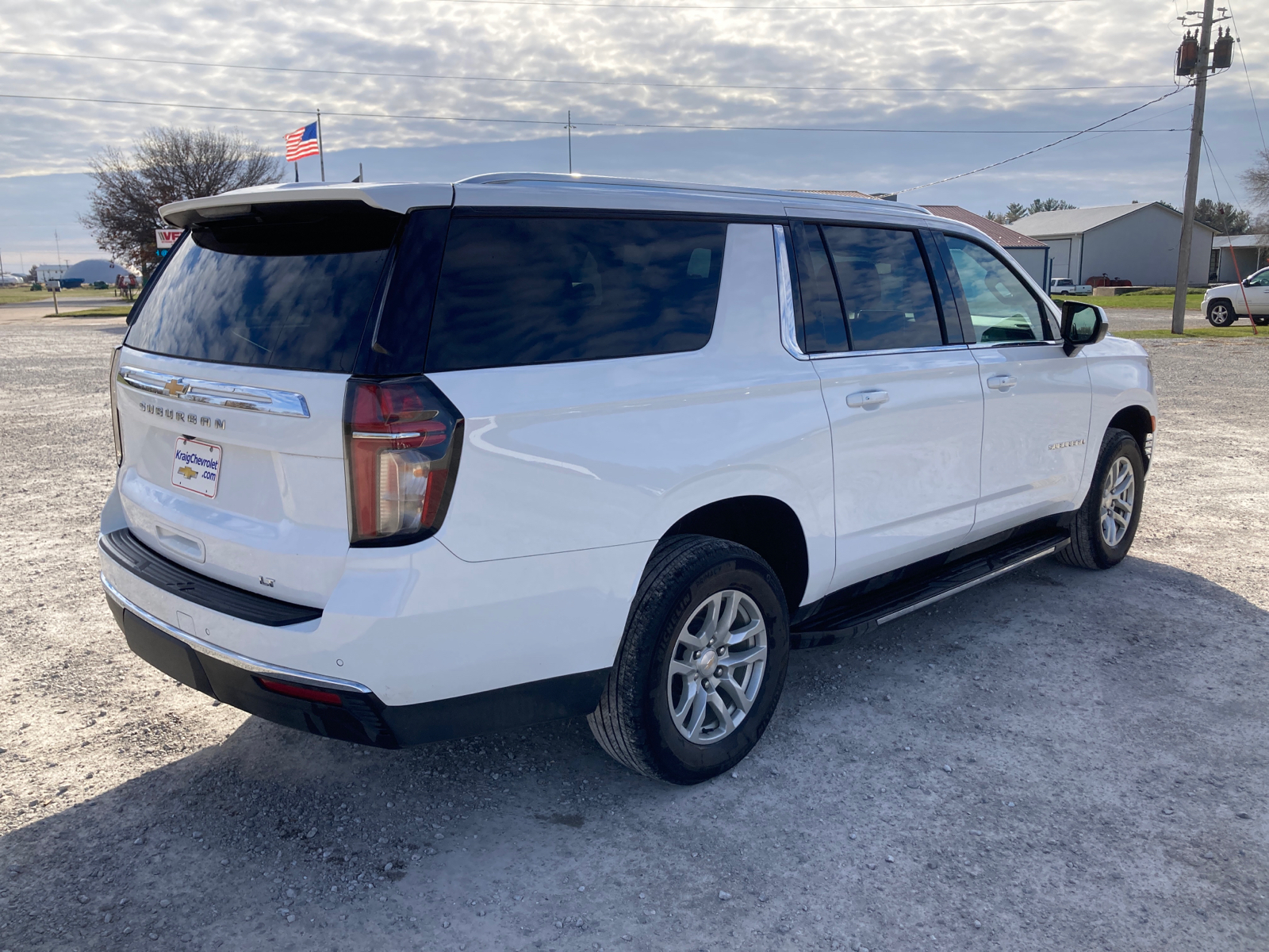 2023 Chevrolet Suburban LT 8