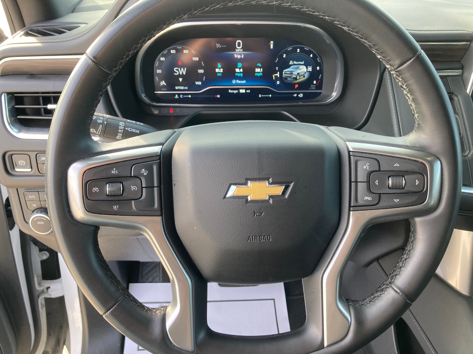 2023 Chevrolet Suburban LT 11