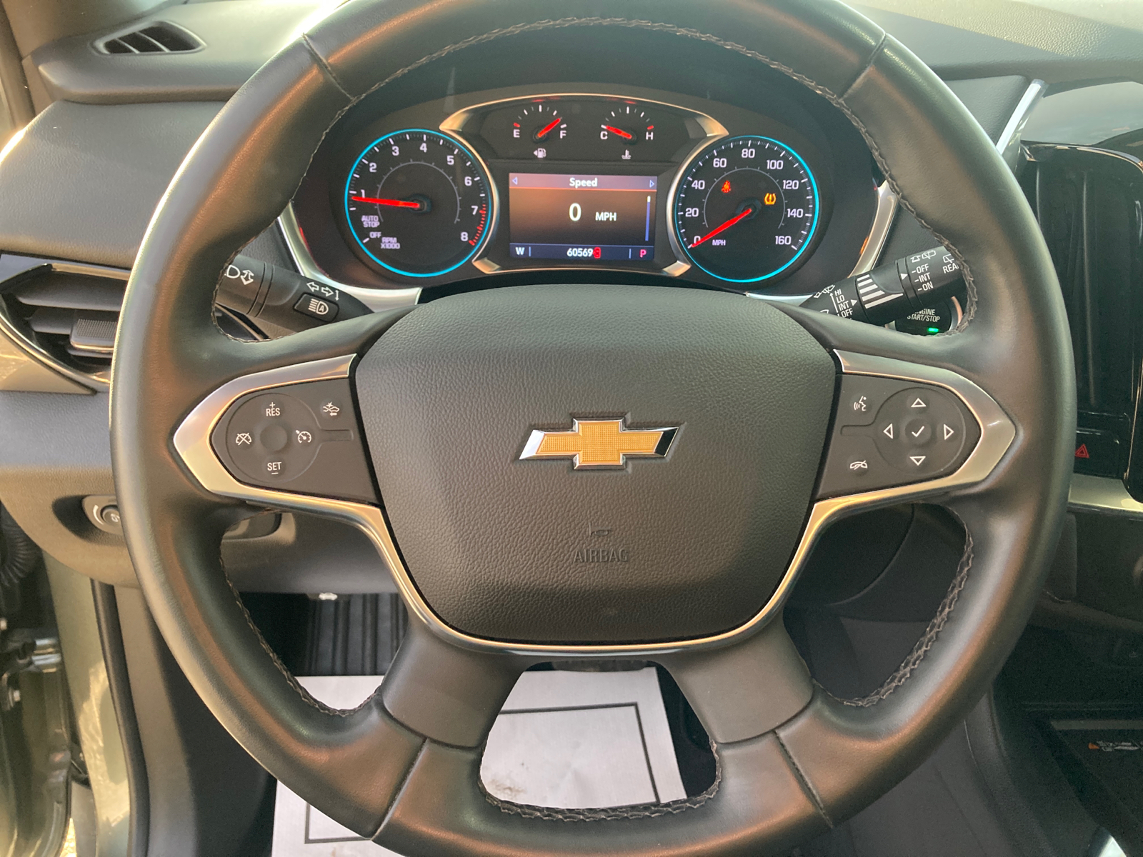 2023 Chevrolet Traverse LT 11