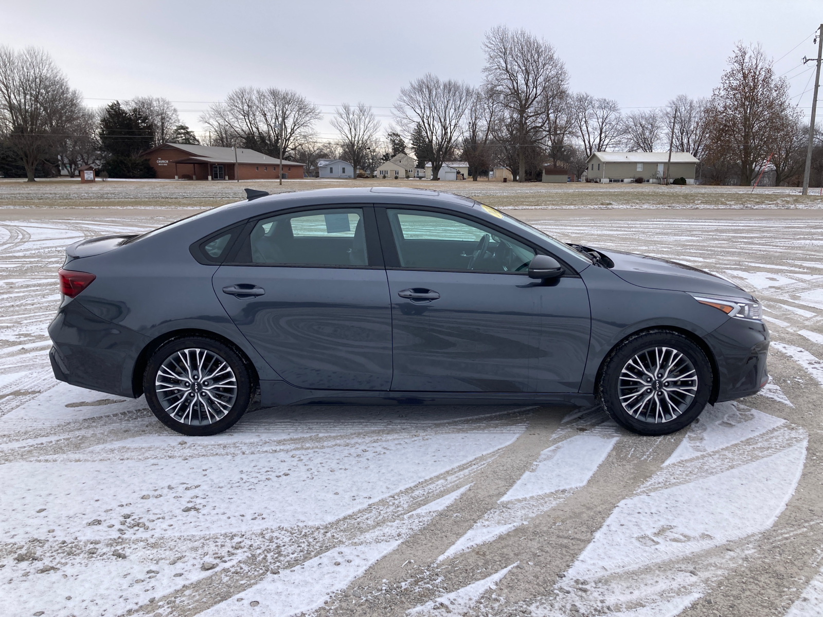 2023 Kia Forte GT-Line 3