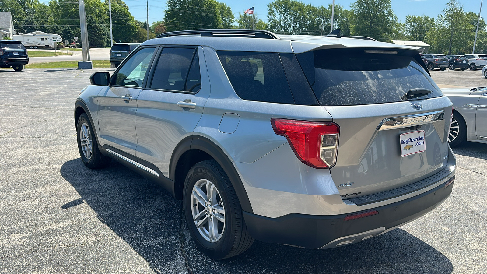 2022 Ford Explorer XLT 4