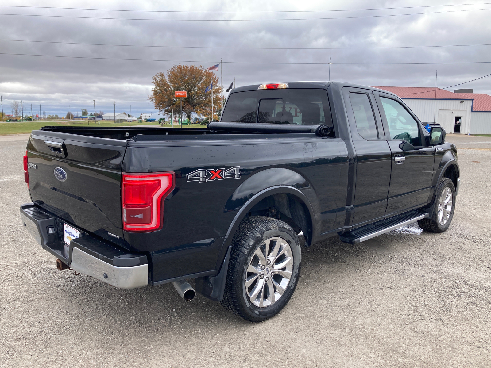 2016 Ford F-150 Lariat 8