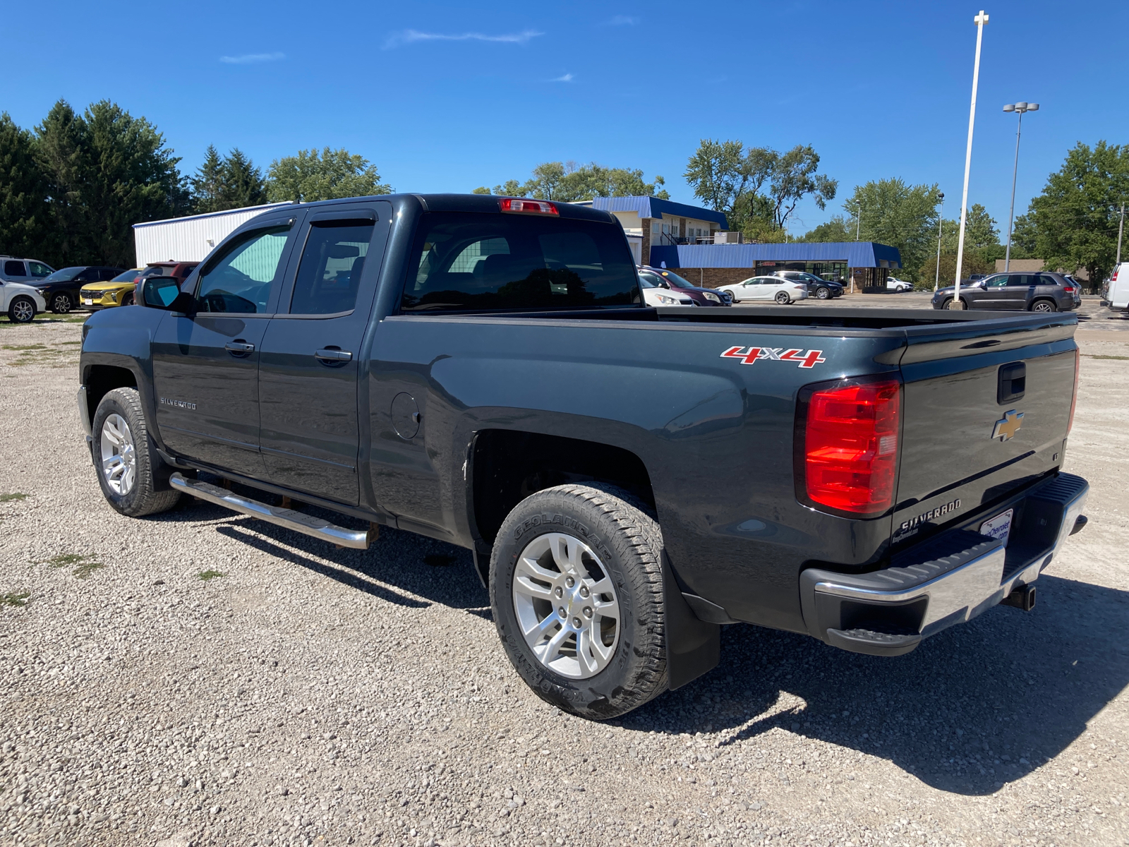 2017 Chevrolet Silverado 1500 LT 6