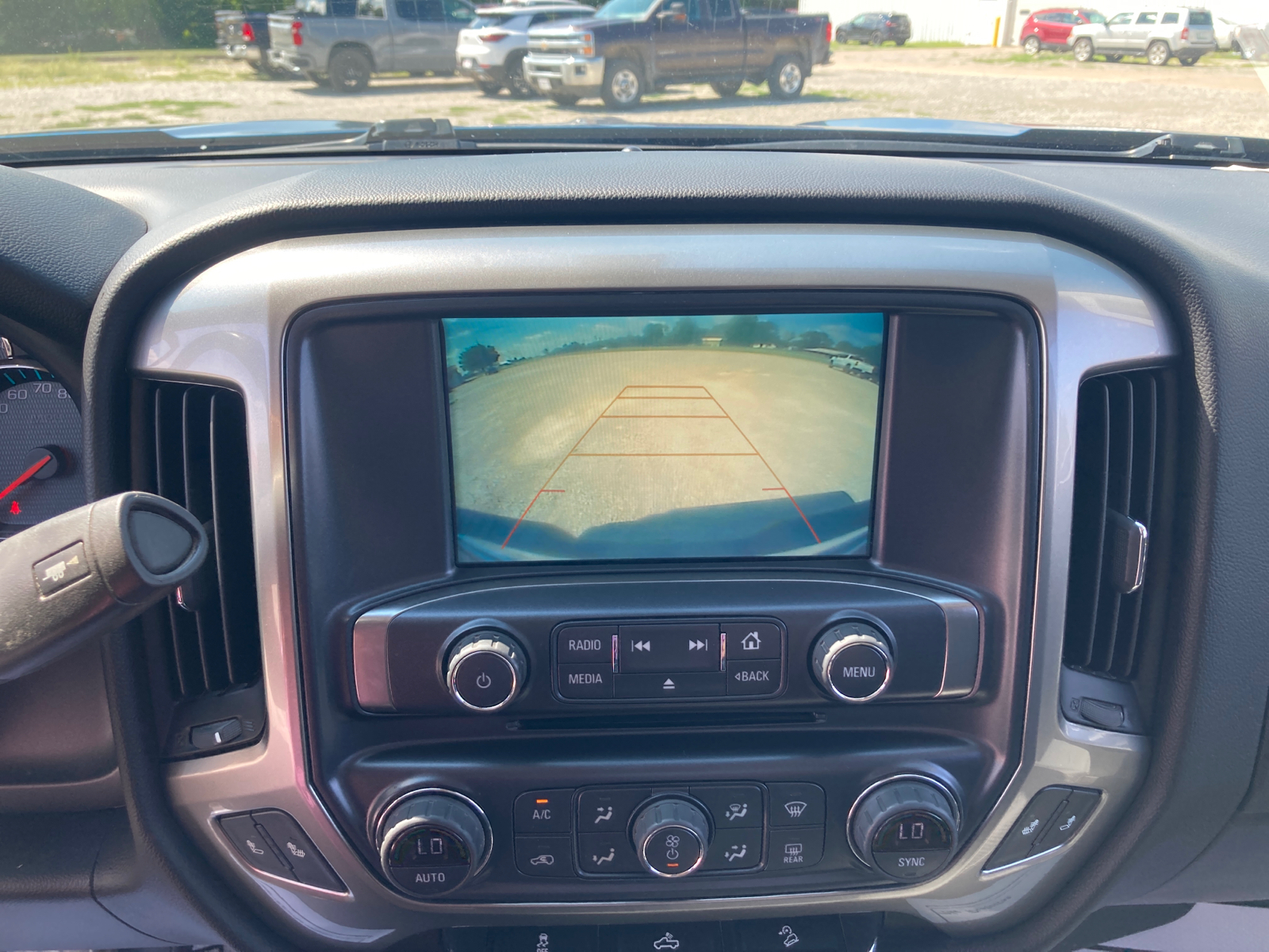 2018 Chevrolet Silverado 1500 LT 19