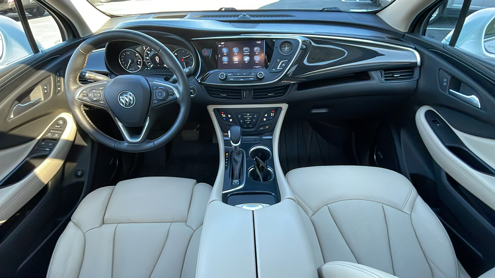 2017 Buick Envision Premium II 27