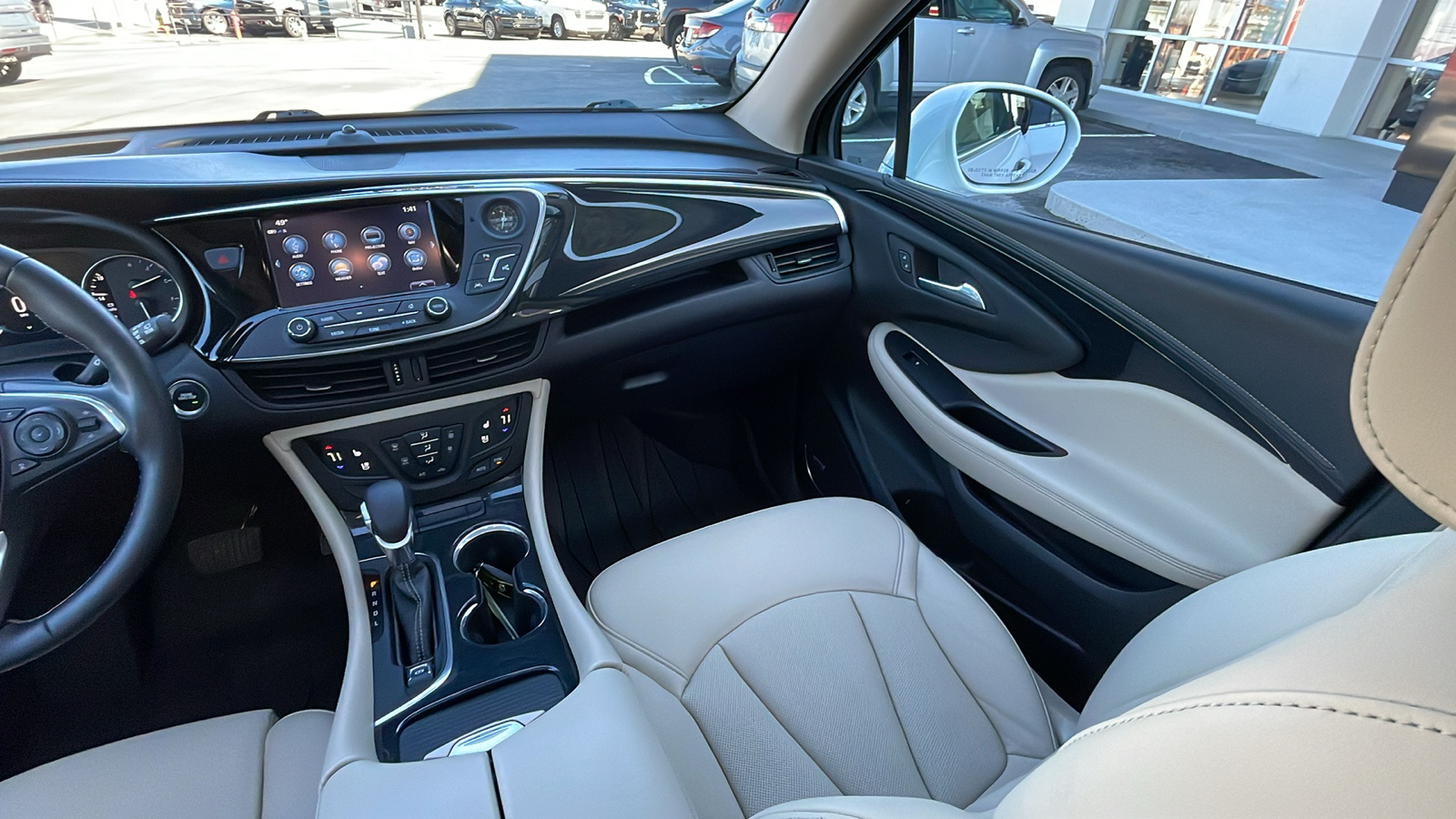 2017 Buick Envision Premium II 29