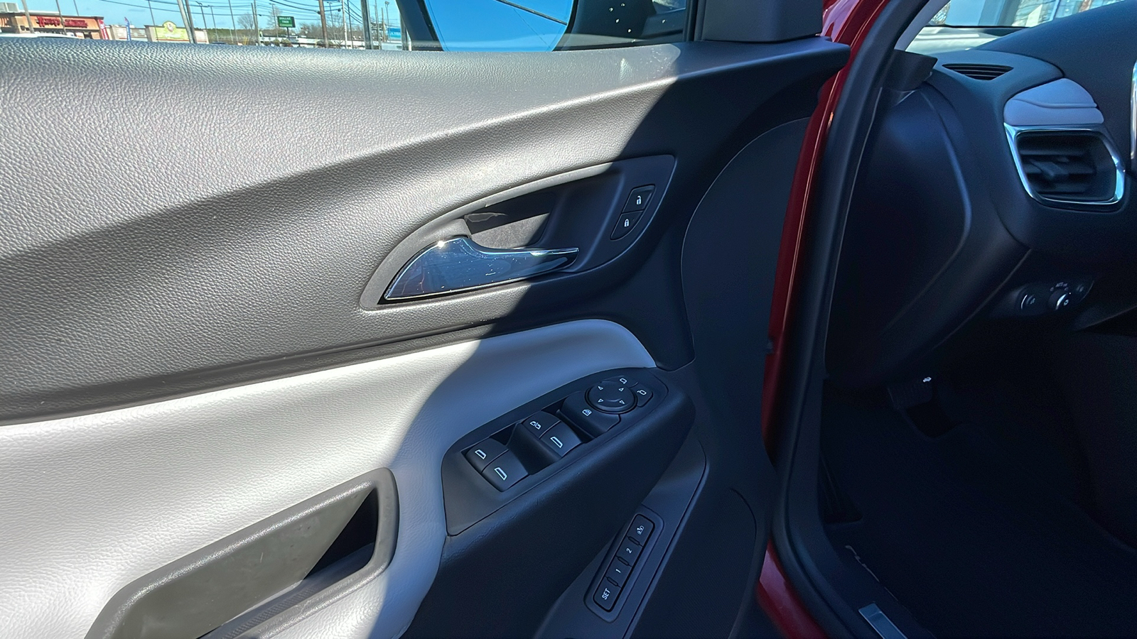 2019 Chevrolet Equinox Premier 12
