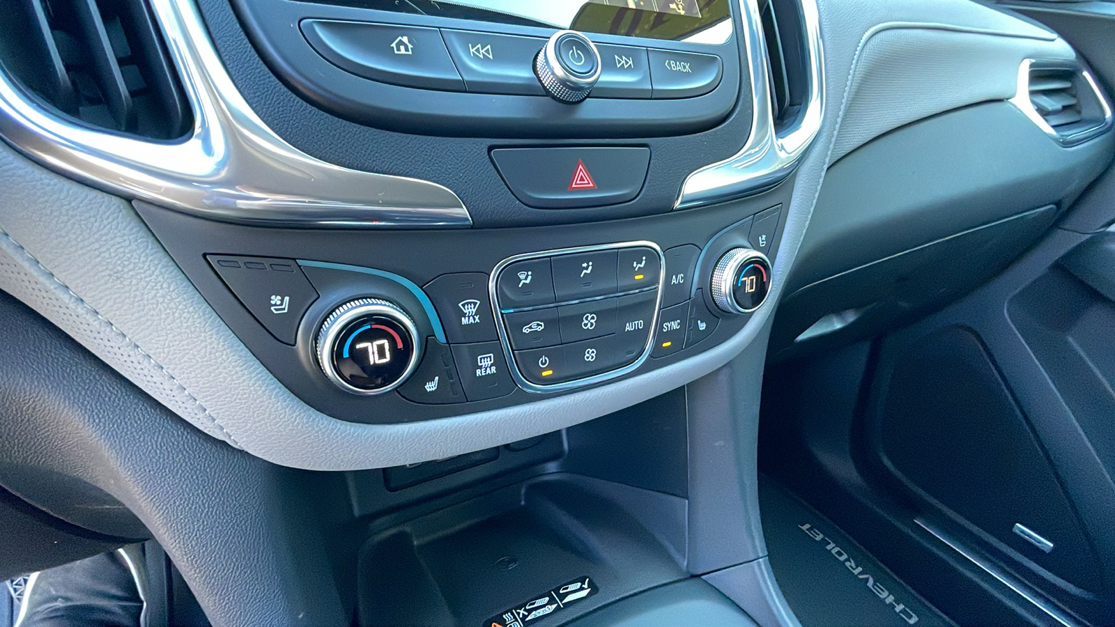 2019 Chevrolet Equinox Premier 20