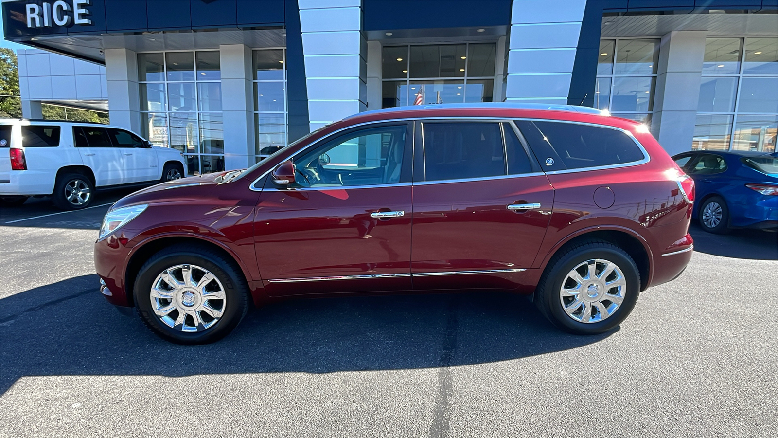 2017 Buick Enclave Leather Group 2