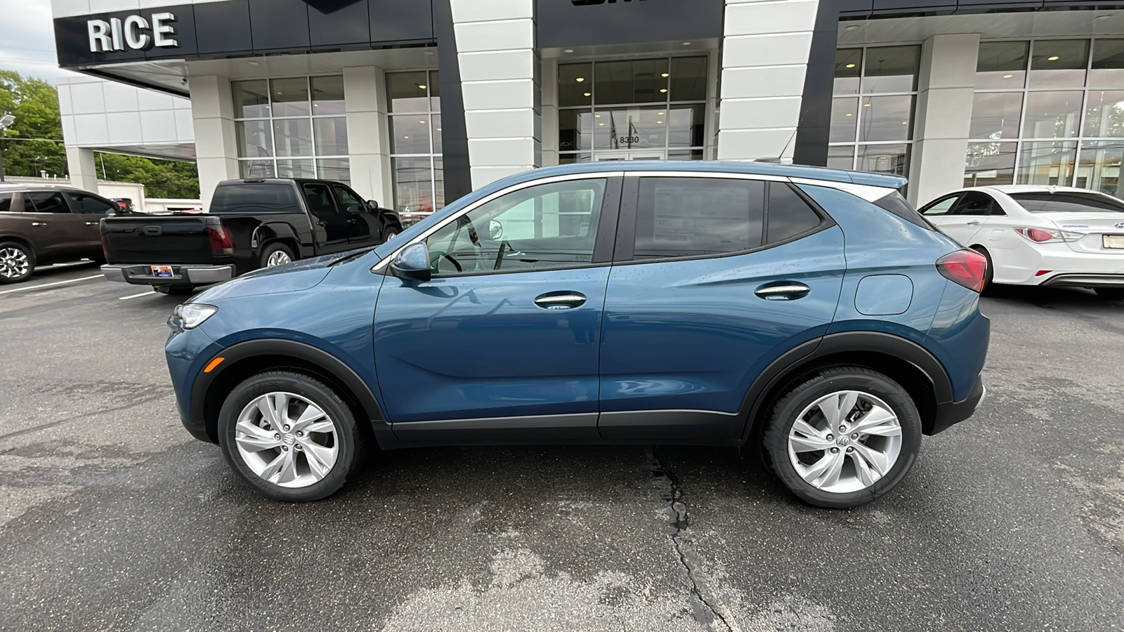 2024 Buick Encore GX Preferred 2