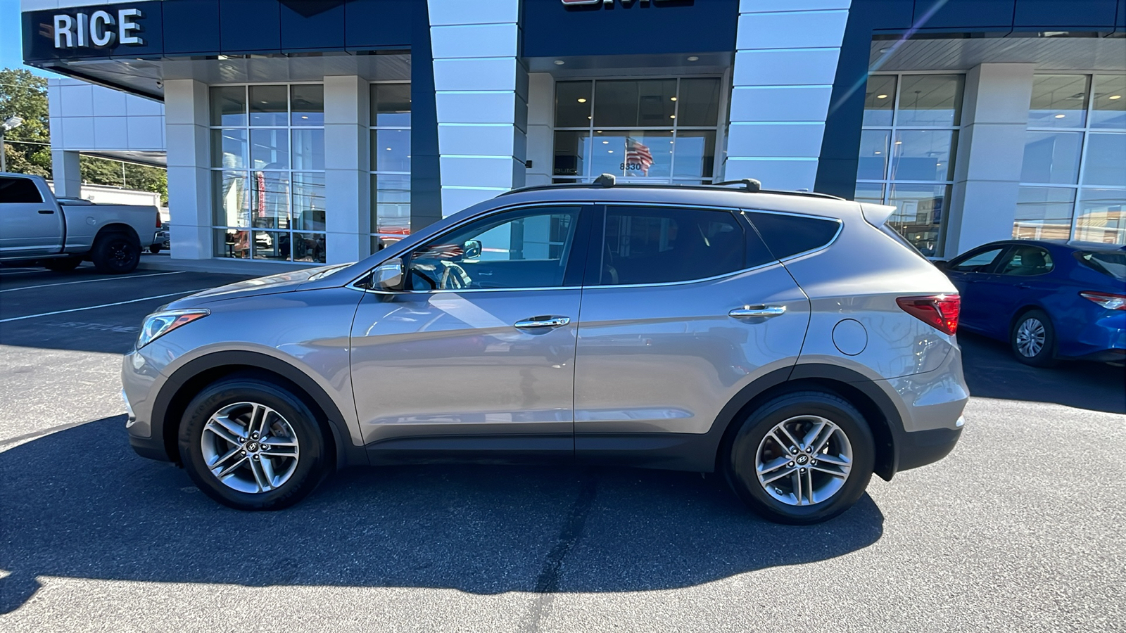 2018 Hyundai Santa Fe Sport 2.4 Base 2