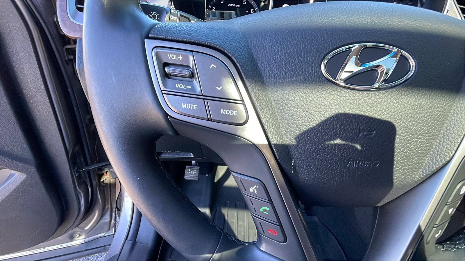 2018 Hyundai Santa Fe Sport 2.4 Base 14