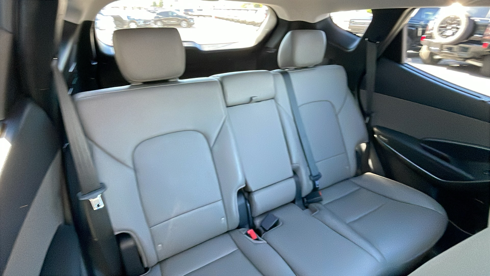 2018 Hyundai Santa Fe Sport 2.4 Base 23