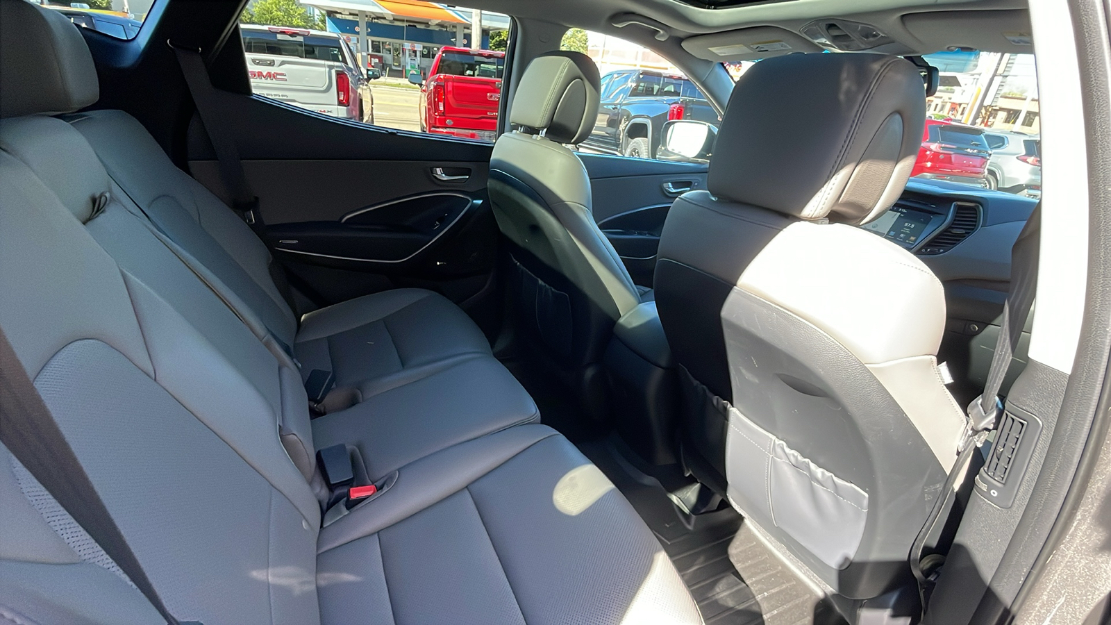 2018 Hyundai Santa Fe Sport 2.4 Base 27