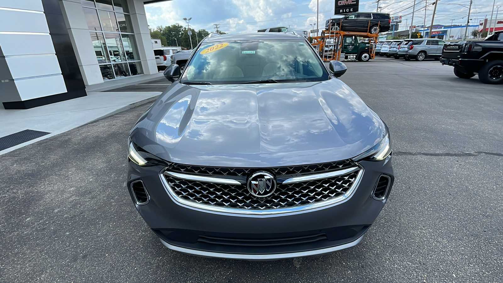 2022 Buick Envision Avenir 9